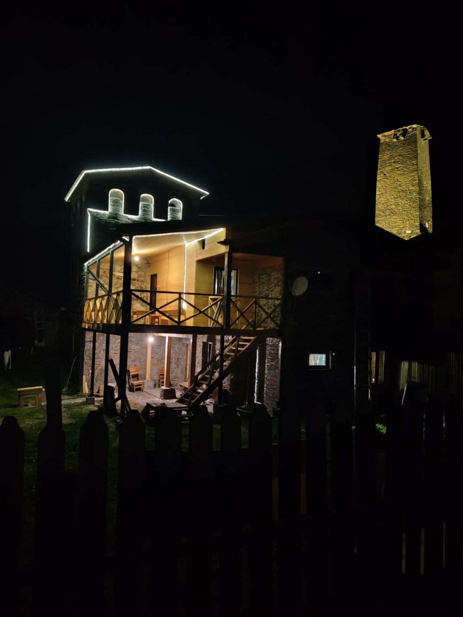 Chazhashi Guesthouse Ushguli ภายนอก รูปภาพ