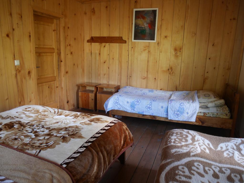 Chazhashi Guesthouse Ushguli ภายนอก รูปภาพ